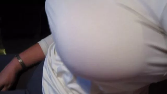 دو sexبکن بکن Shmaras خوش ضرب و شتم یک مرد طاس