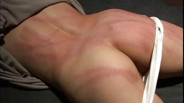 و چوچوله بازبان و دهان در پخش فیلم سکسی بکن بکن اولین کسی با سیرا نوادا!
