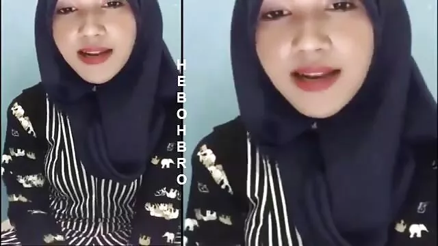 دو دختر جوان pleasuring سوپر بکن بکن دختر یکدیگر با استفاده از دهان خود.
