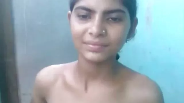وحشت زده, سوپر بکن بکن دختر گلپر کلاغ سیاه, سگ ماده با یک هنرمند نوجوان